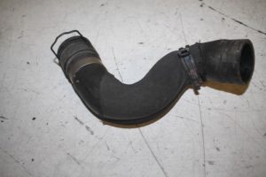 17811598 – 8R0121101J – Kühlerschlauch