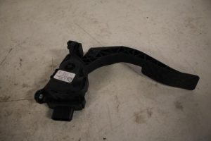 17821849 – 8K1723523A – Gaspedaal