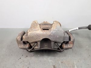 20374345 – 8K0615124C – Remklauw (Tang) rechts-voor