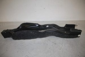 17807233 – 4G0857039C – Luchtgeleider