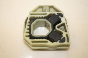 17801614 – 1K0121367G – Steun (diversen)