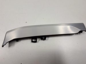 19398143 – 4M8853189AL1NK – Dashboard sierlijst