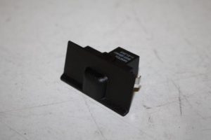 17818342 – 8W09075394PK – Light sensor