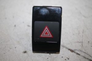 17806145 – 4G09415095PR – Paniekverlichtings Schakelaar