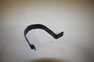 17823408 – 8K0145879D – Steun (diversen)