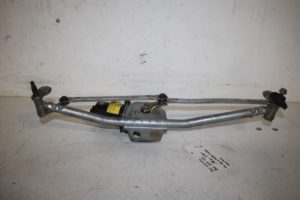 17814111 – 8N1955023 – Wiper motor + mechanism