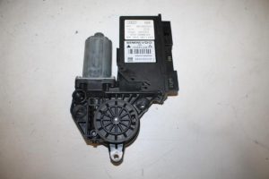 17826226 – 8E0959802E – Door window motor