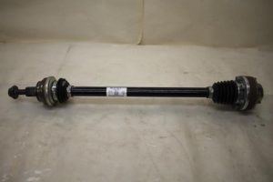 17797945 – 5Q0501204A – Antriebswelle rechts hinten