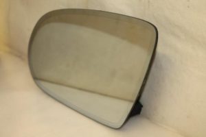 17799662 – 4H0857535C – Mirror glass, left
