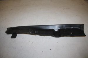 17831138 – 8X0821111 – Wheel arch strip