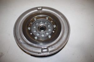 17826070 – 0B5105317R – Vliegwiel