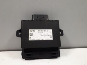 18820367 – 8K0959663C – Spannungsstabilisator