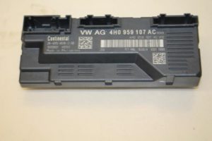 17798327 – 4H0959107AC – Module achterklep motor