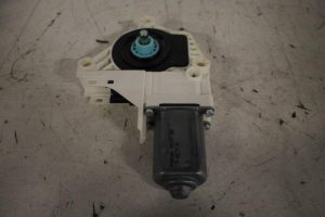 17815868 – 8K0959811C – Door window motor