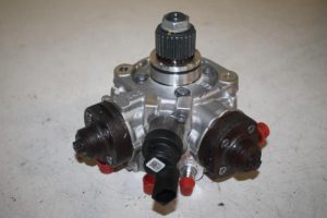 17804771 – 059130755CD – Hogedrukpomp