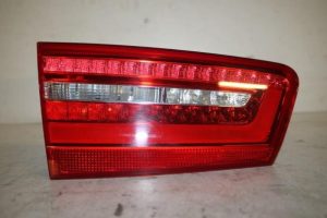 17812401 – 4G9945093B – Achterlicht links