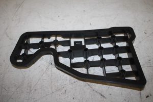 17814887 – 4M0864471 – Steun (diversen)