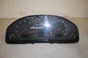 17824271 – 4B0920932R – Instrumentenbrett