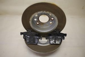 17798427 – 1K0615601AA – Bremsscheibe hinten