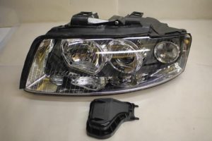 17800835 – 8E0941029C – Headlight, left
