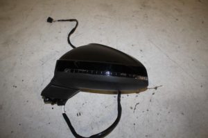 17824973 – 8W2857409A9B9 – Buitenspiegel links