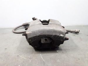 19357682 – 1K0615124D – Remklauw (Tang) rechts-voor