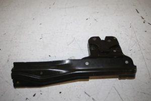 17810678 – 8N0827505A – Slotmechaniek Achterklep