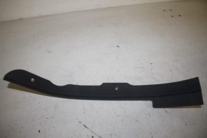 17806466 – 4H0853888B – Wielcover