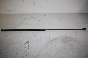 17814500 – 8V0823359 – Gasdemper Motorkap links