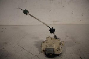 17815236 – 4F2837016B – Deurslot Mechaniek 4Deurs rechts-voor