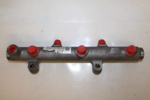 17793943 – 059130090AH – Brandstofverdeler