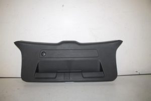 17829448 – 81A867979K4PK – Bekleding Achterklep