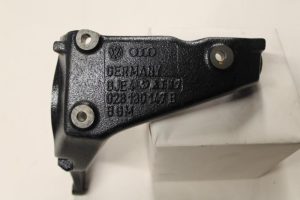 17786401 – 028130147B – Steun (diversen)