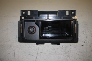 17810193 – 4G0857951A4PK – Asbak voor