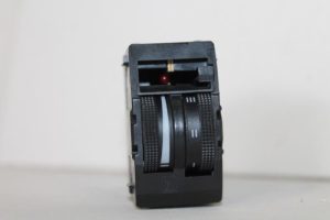 17790328 – 4B0919094B98 – Schakelaar Koplamp Ihv