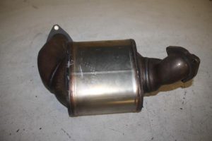 17807273 – 8E0254201E – Katalysator