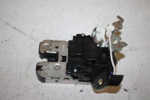 17816087 – 4H0827505A – Slotmechaniek Achterklep