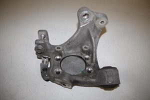 17817536 – 4F0505434H – Fusee rechts-achter