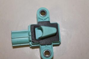 17788234 – 8K0955557C – Airbag Sensor