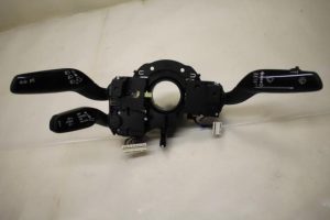 17798335 – 4H0953502A – Steering column stalk