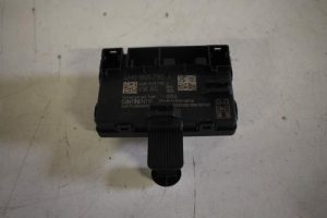 17829630 – 4M0959795J – Centrale Deurvergrendelings Module