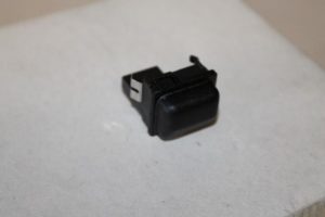 17793035 – 8J09075394PK – Light sensor