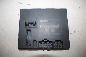 17810155 – 4H0959760E – Computer stoel