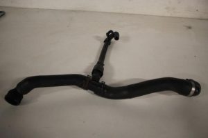 17825633 – 5N0122101R – Kühlerschlauch