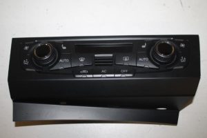 17802889 – 8T1820043RXZF – Climatronic Panel