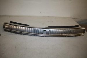 17804766 – 4G88634714PK – Afdekking slotvanger achter