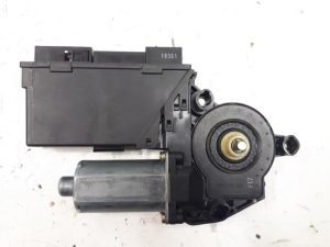 18884671 – 8E1959801B – Door window motor