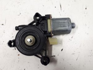 18909677 – 5Q0959801C – Raammotor Portier