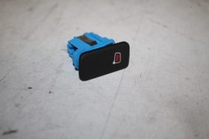 17823937 – 4G1927451A – Schakelaar (diversen)