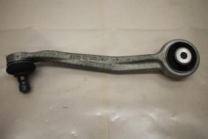 17800840 – 8K0407510A – Draagarm boven rechts-achter